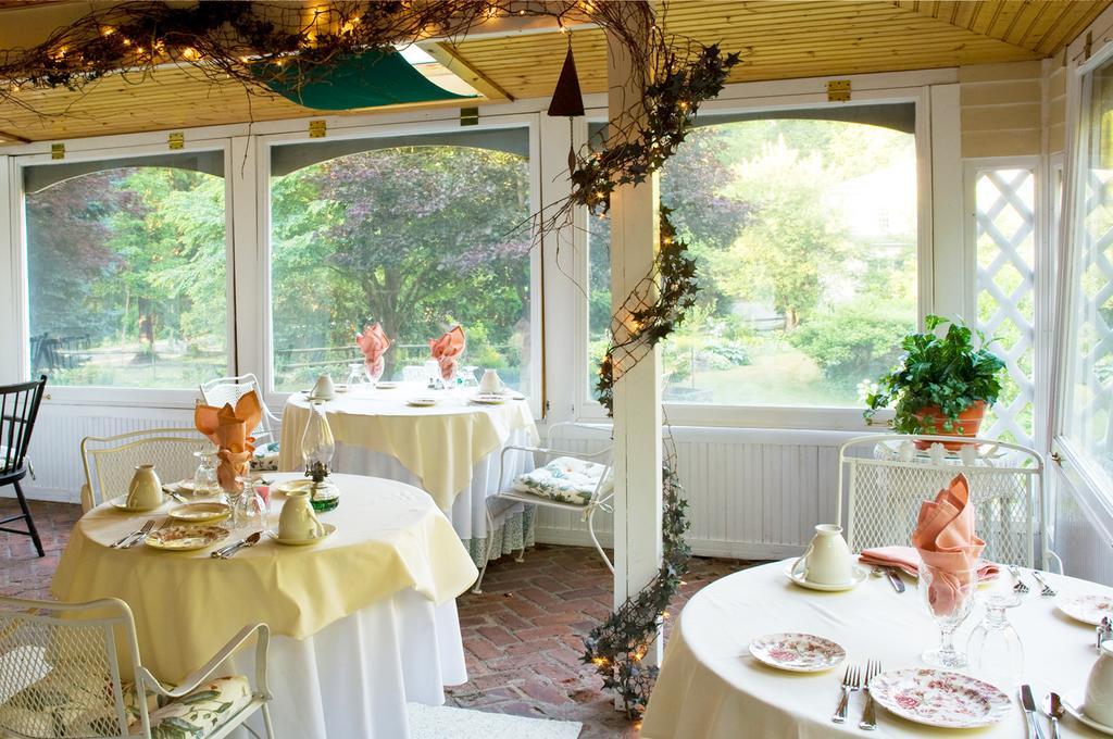 Stockbridge Country Inn (Adults Only) Bagian luar foto
